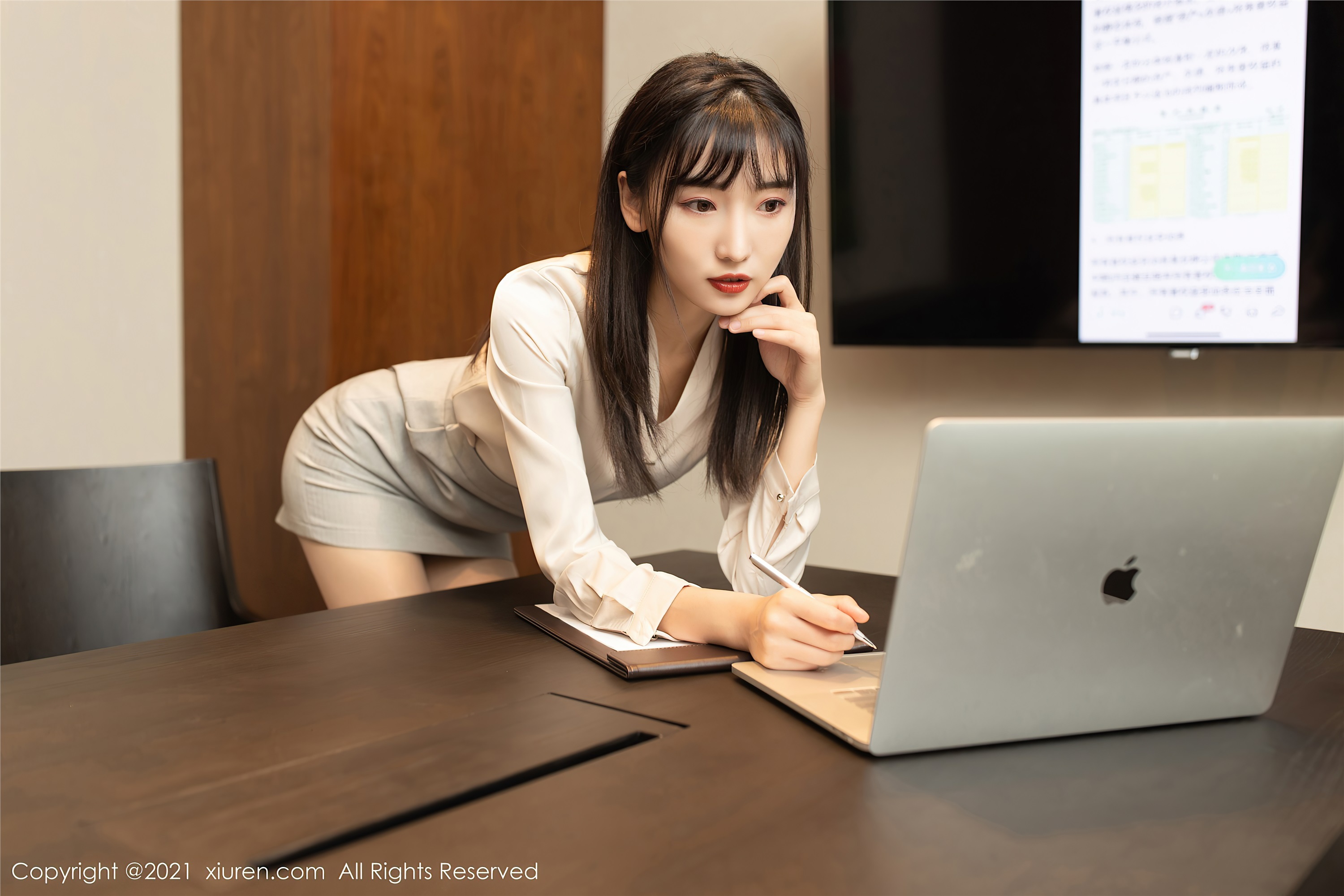 XIUREN秀人网  2021.01.08 No.2987 陆萱萱